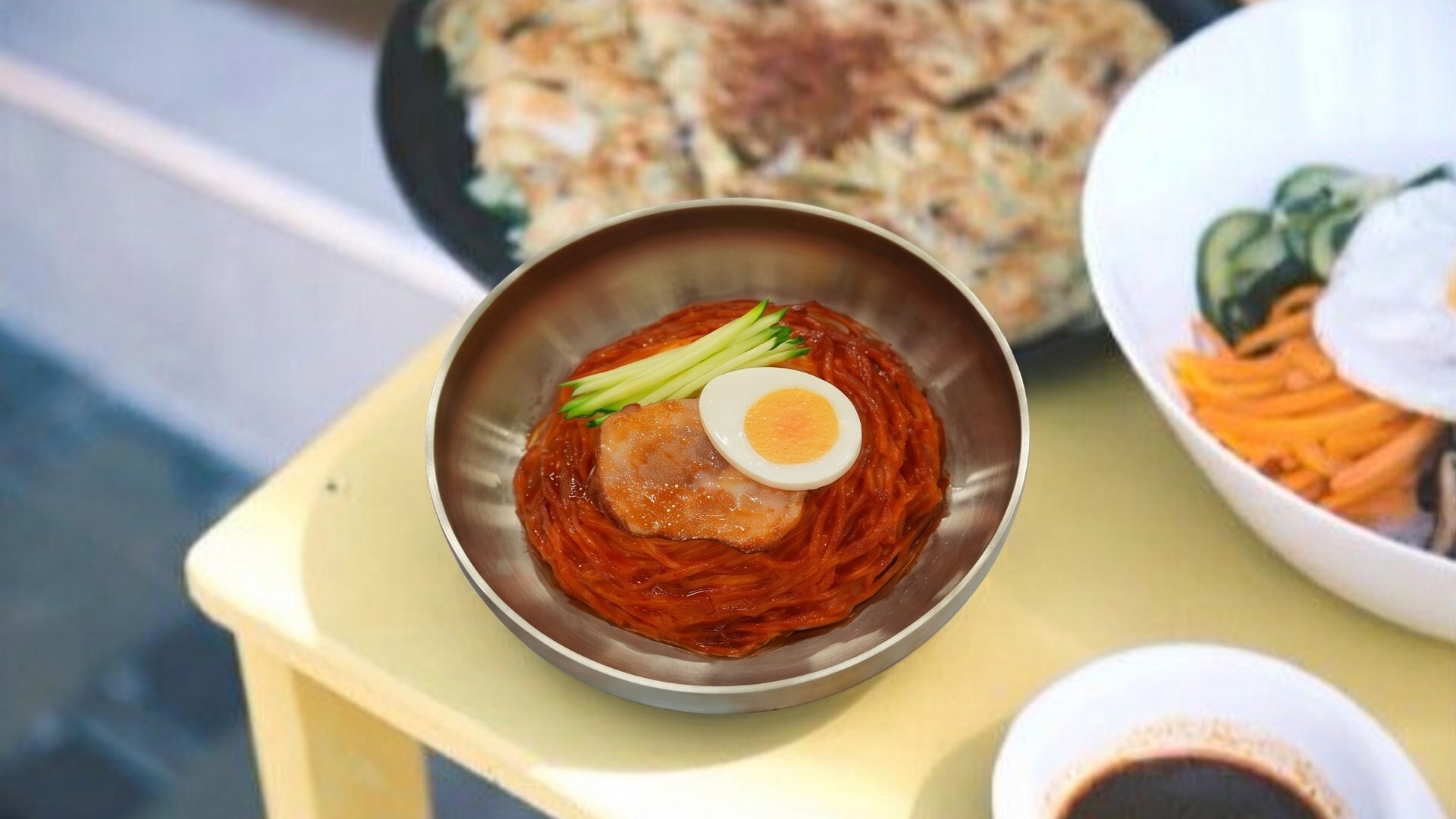 投稿写真: ミナリをのせた自家製ビビン麺